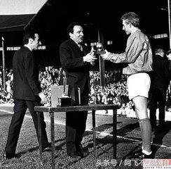 世界足球先生欧洲金球奖,历届世界足球先生和金球奖排名