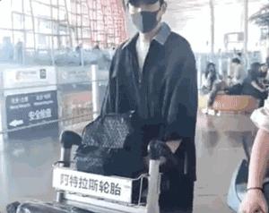 在镇魂中朱一龙演了几个角色,朱一龙镇魂痛心片段