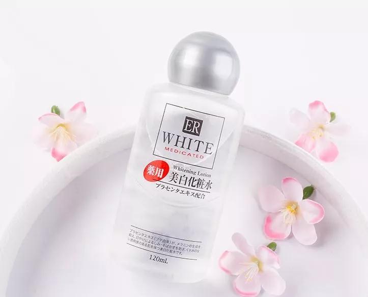 5款学生*党**好用的平价护肤品，却被大多人忽略，你千万别再买错了