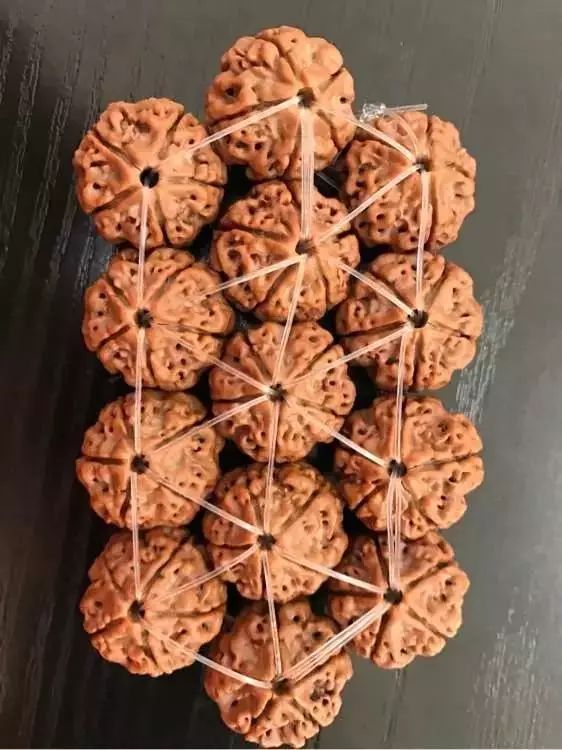 金刚缝隙里白筋怎么清理,金刚纹路太深刷不到怎么办