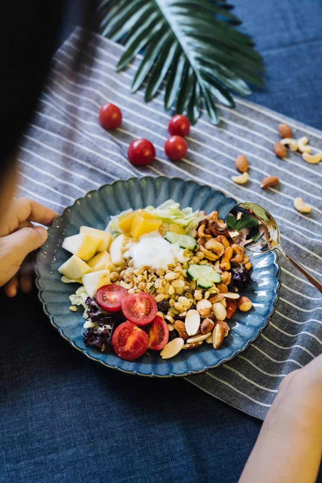 现在最火的网红寿司专门店,最近很火的网红寿司店