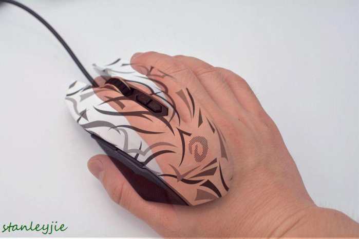 极致电竞体验达尔优em915游戏鼠标,牧马人em915pro鼠标怎么样