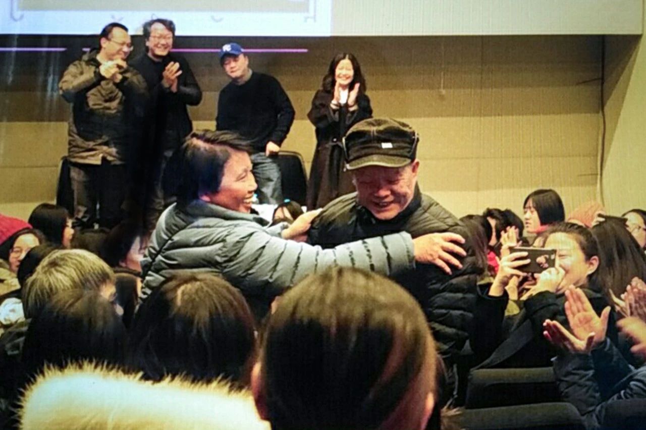 一个失业大叔，用1500元拍下自己幸福的父母，豆瓣9.2分！