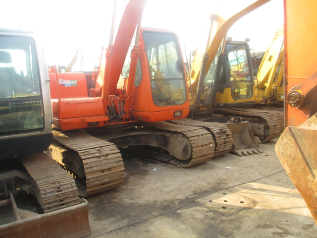 二手小型挖掘机交易市场,贵州省小型轮式二手挖掘机