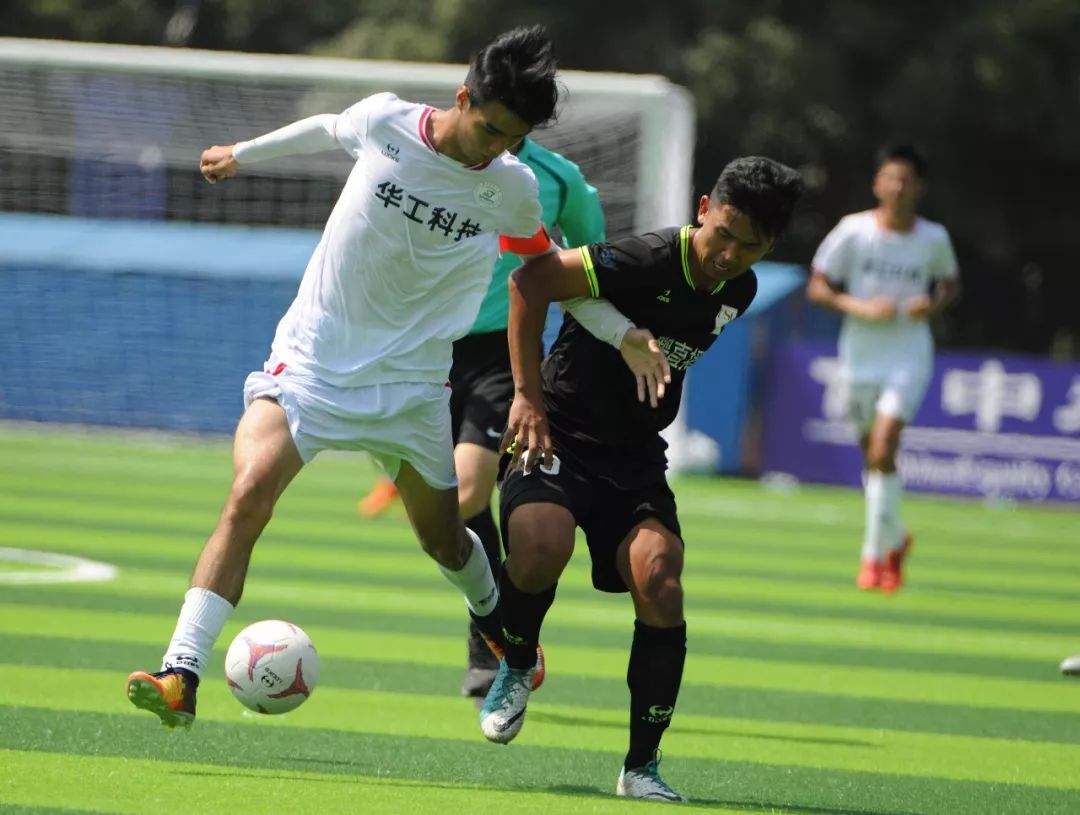 全球名校“世界杯”开赛啦!朋友圈已被高颜值的小鲜肉刷屏