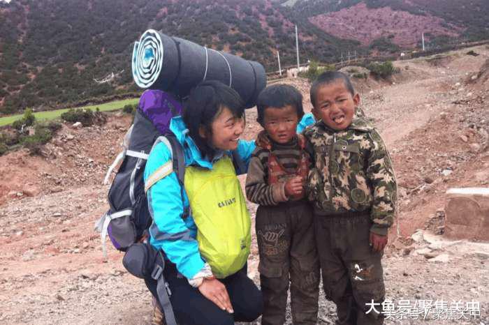 20岁姑娘一个人穷游中国,山西姑娘一个人在旅游