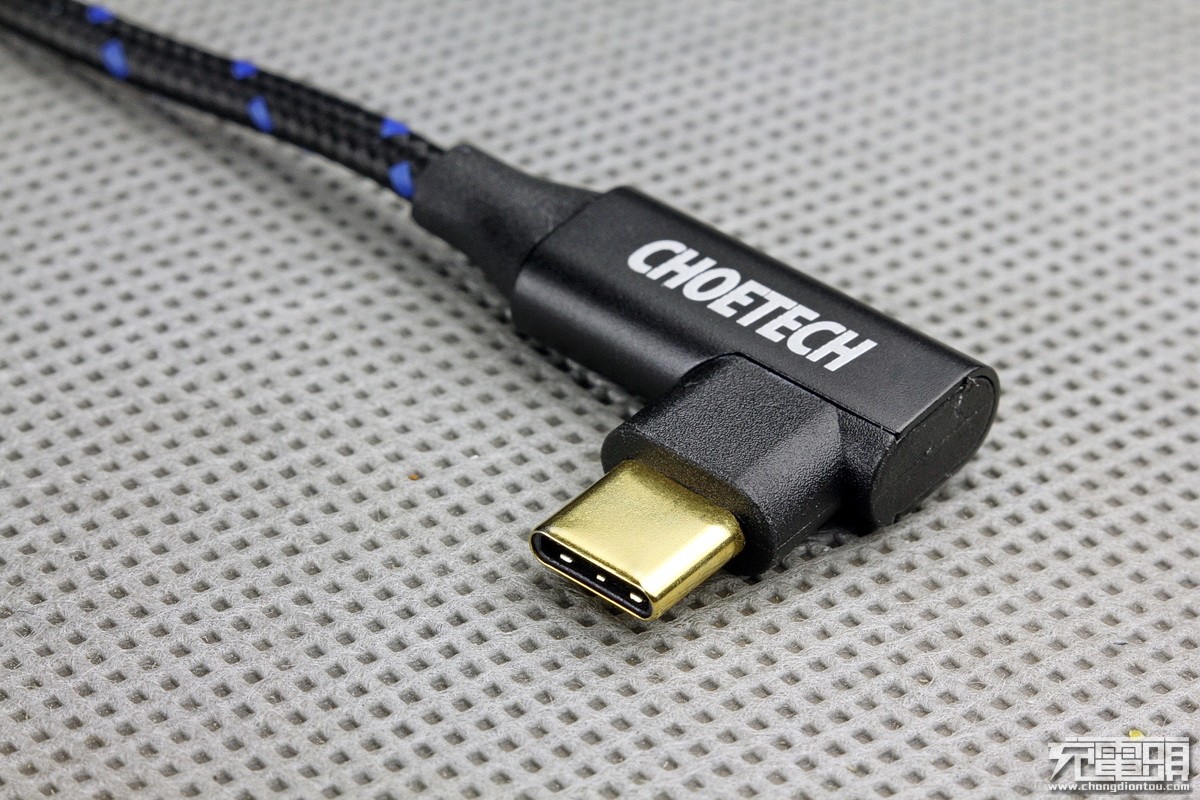 如何将手机屏幕投到显示屏上,手机怎么直接投到显示屏