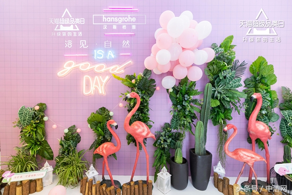 沐浴新体验智能控温淋浴头,高端的花洒沐浴体验