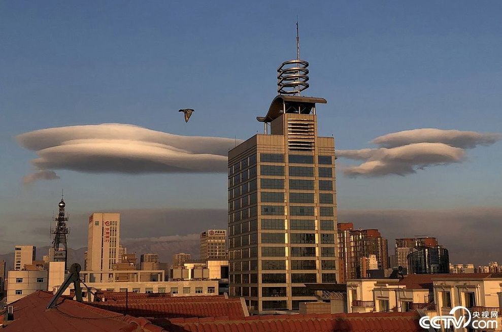 有哪些看云识天气的方法,看云识天气一共讲了几种云