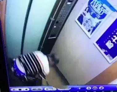 澶ц繛鑰佷汉鍧愬叕浜よ溅澶т究鍚庣画,鐢垫鑰佷汉鎷夊睅浜嬩欢鍚庣画