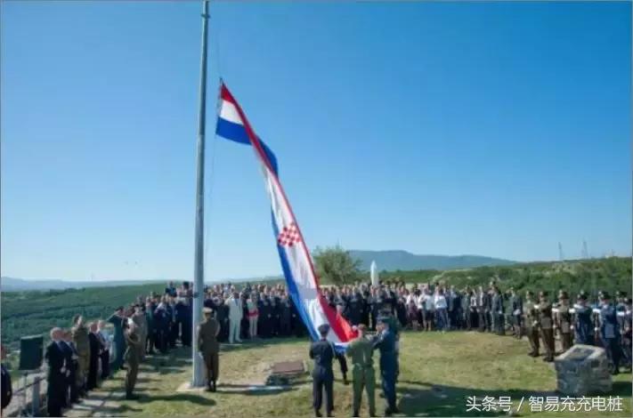 这就是我喜欢它的原因用英语说,这就是我喜欢体育的原因