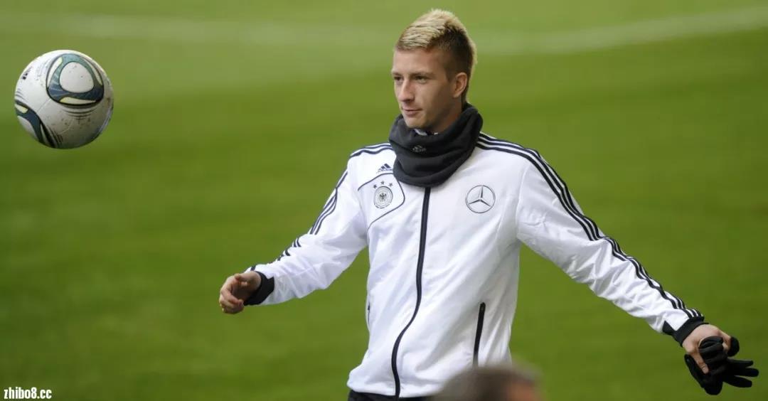 如果法国队夺冠会穿黑袍吗,法国足球队能否再夺世界杯