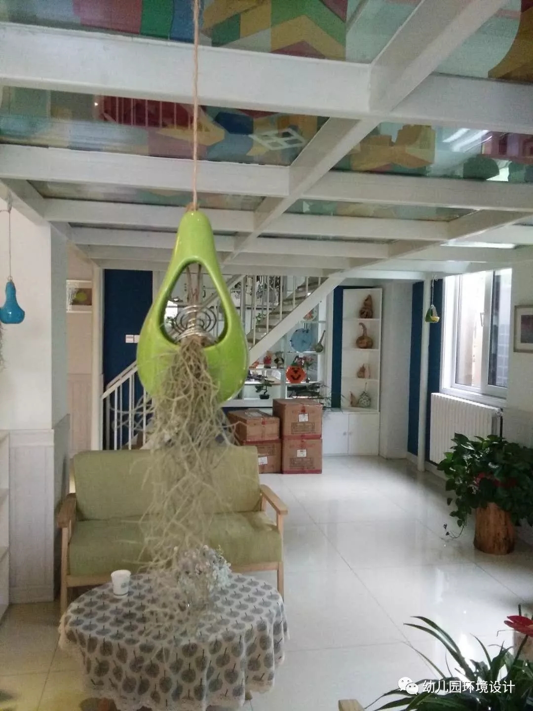 孩子不愿意上幼儿园哭闹要回老家,孩子不愿回家的幼儿园