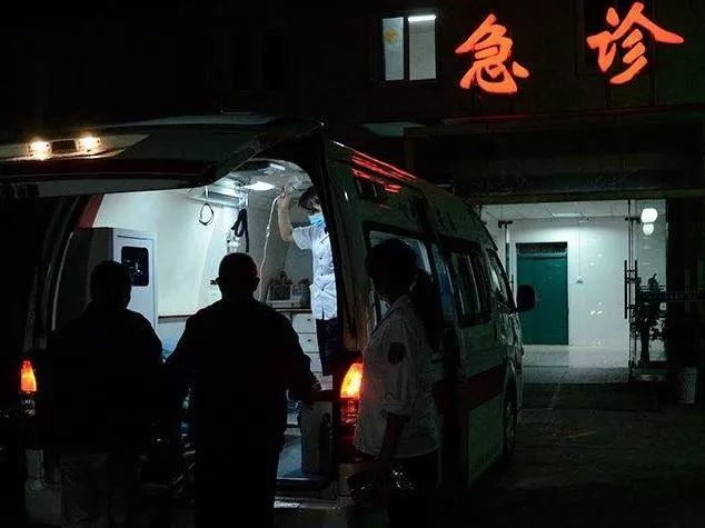 急性脑出血昏迷黄金抢救时间,脑出血病人急救黄金30秒