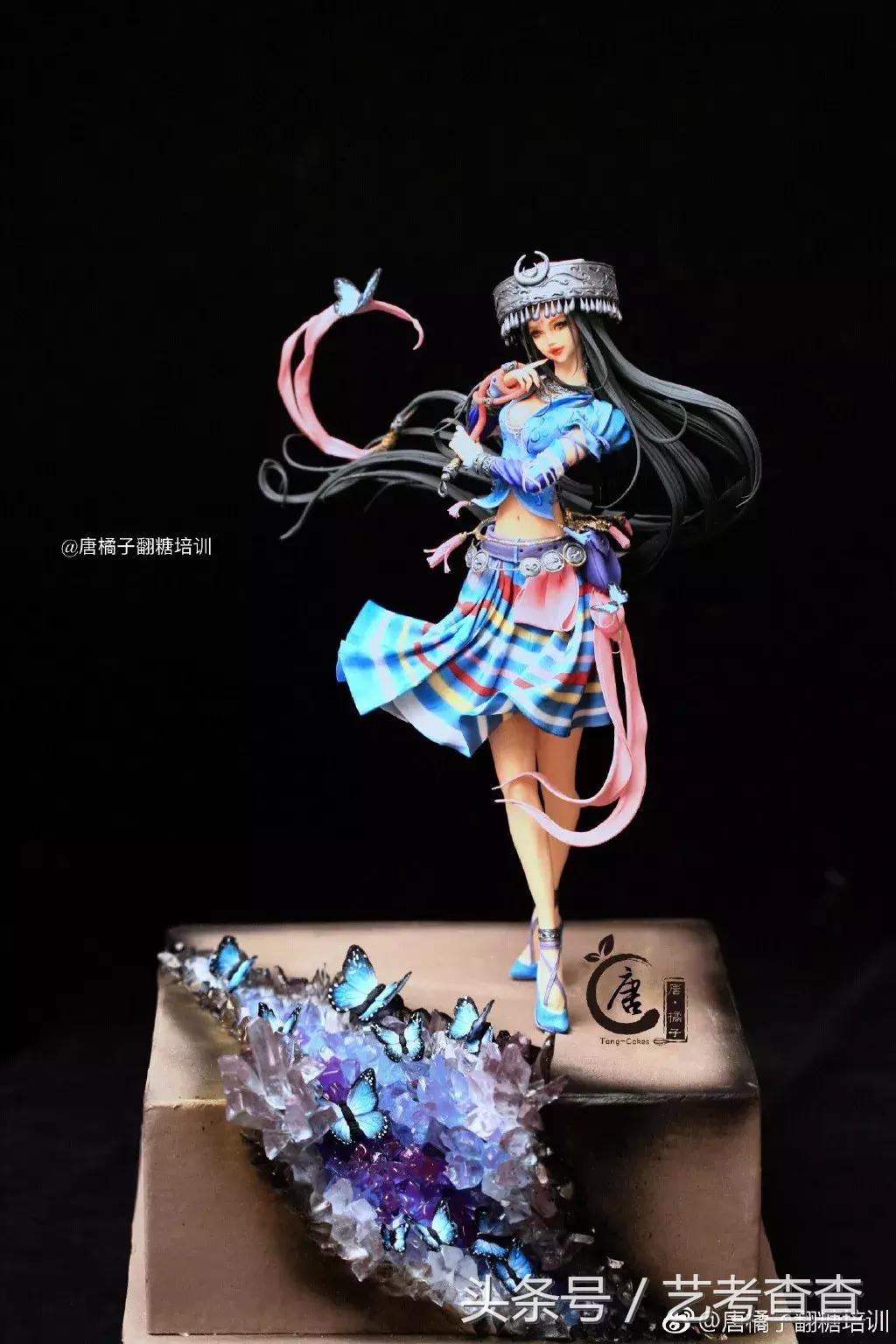 她做的甜品超级治愈,古风美人蛋糕