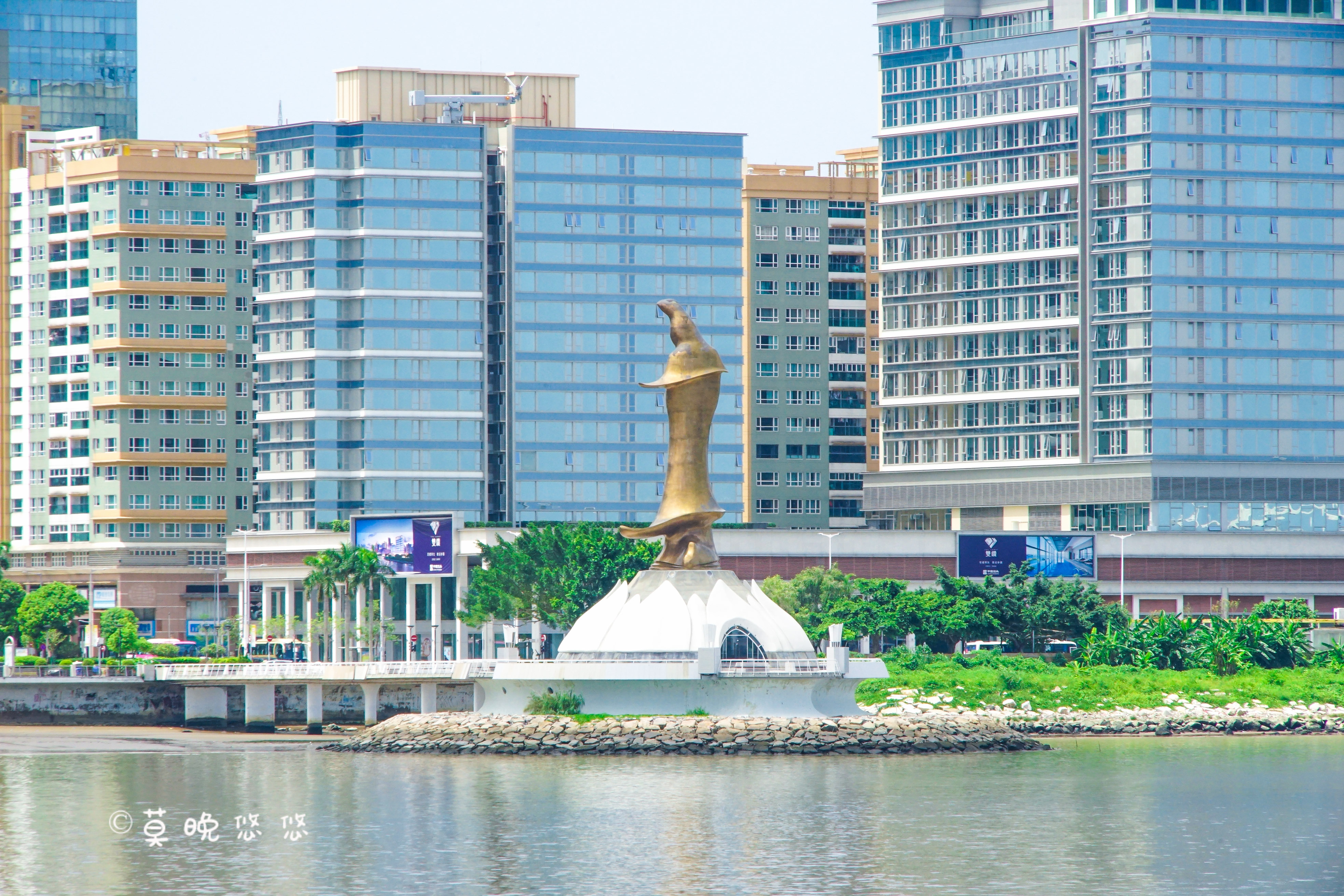 珠海旅游新地标，90分钟游船，看世界最长跨海大桥