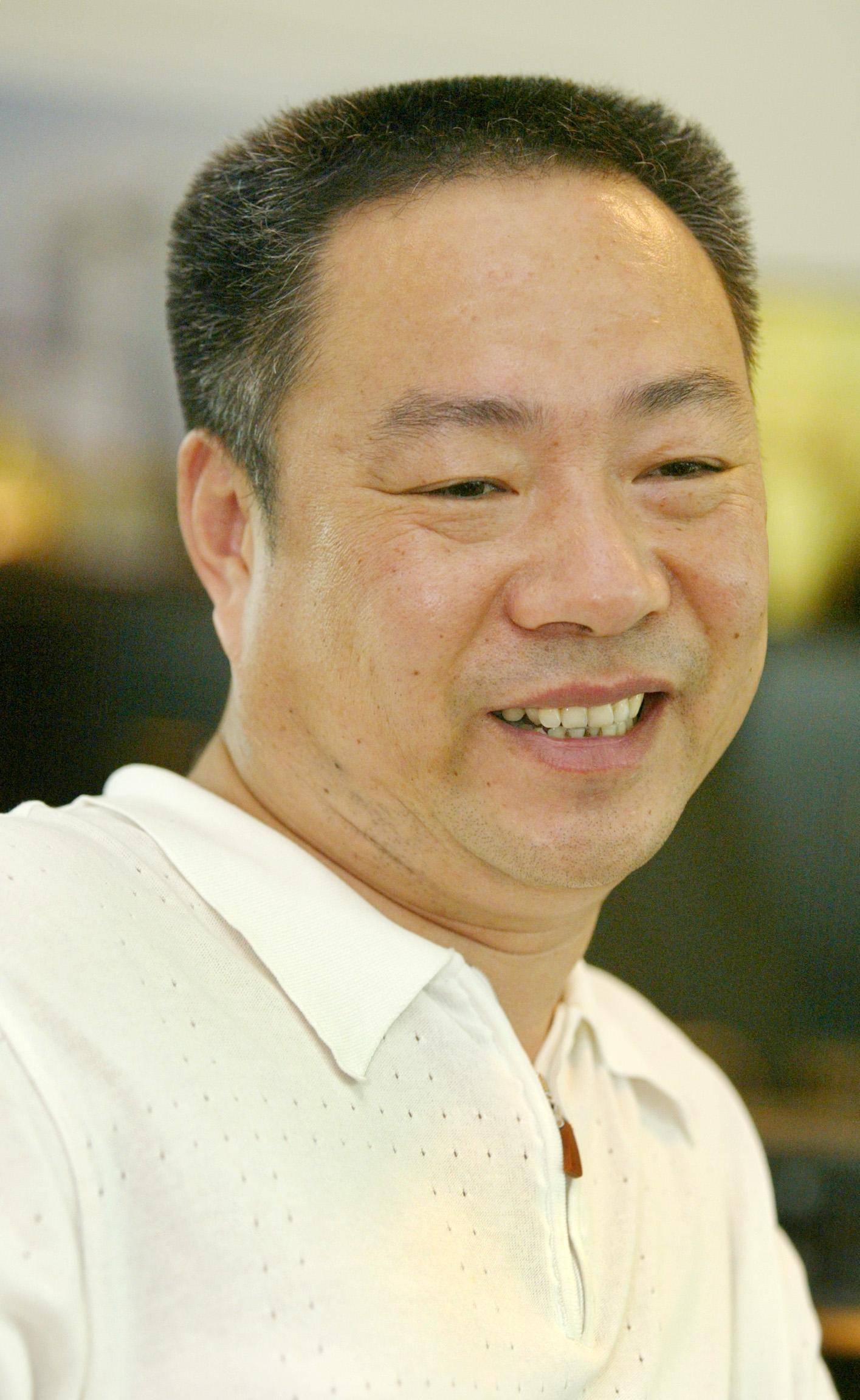 结束无主的报喜鸟：创始人作坊起家，全国开连锁坚决不打折如今衰落