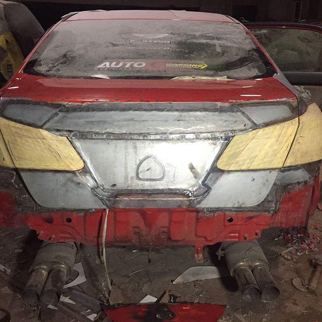 将7代本田雅阁爆改成9代，这完整度极高的外观蒙骗了很多人！