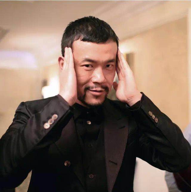 邪不压正姜文廖凡对话美国人,邪不压正姜文廖凡朱元璋对话剧照