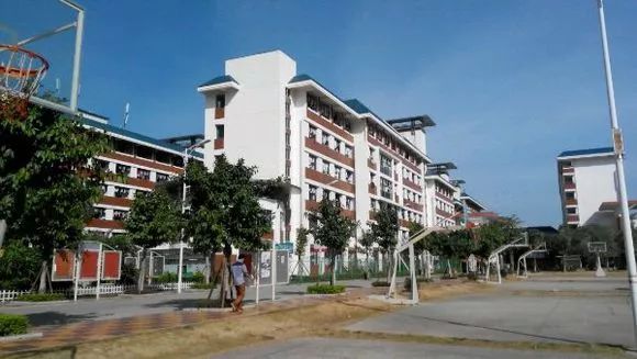 在泉州读大学,要不要去泉州念大专