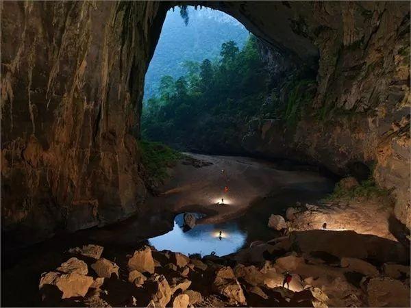 桂林最出名的两大洞穴,桂林洞穴
