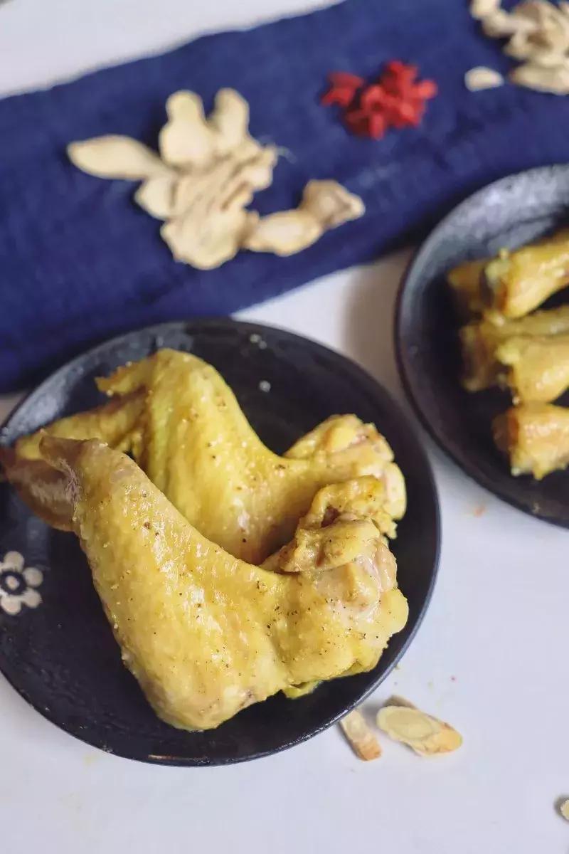 南宁这家专注“*鸡做**”的店，让吃货们每天沉迷“吃鸡”无法自拔！