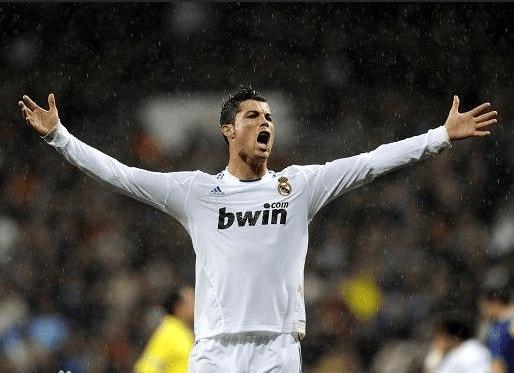 老梁说c罗完整,高晓松采访c罗引起c罗不满