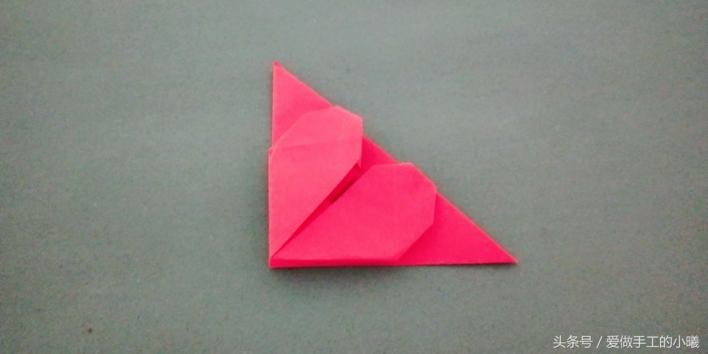 爱心书签的折纸方法,爱心折纸小视频书签