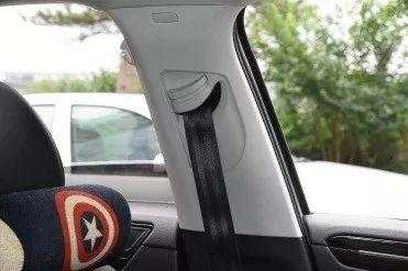 车上的这个功能千万别乱按,车上的几个小妙招关键时刻能保命