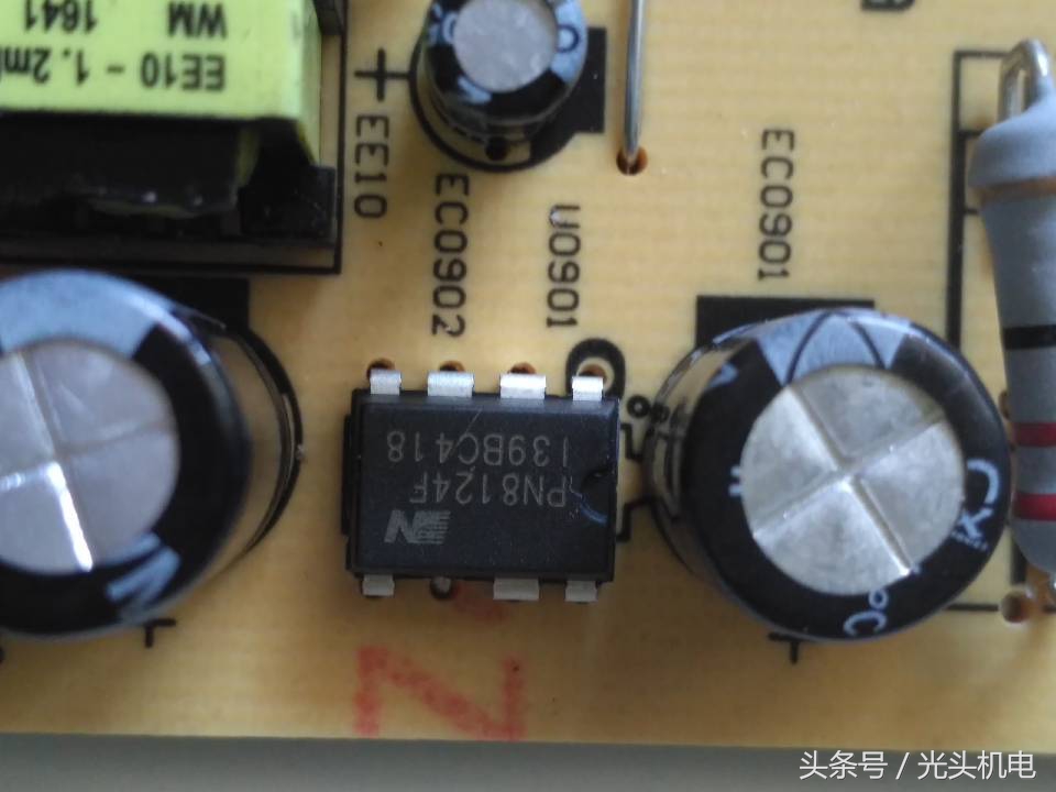 电磁炉修理经验介绍怎么写,电磁炉维修入门视频教程01