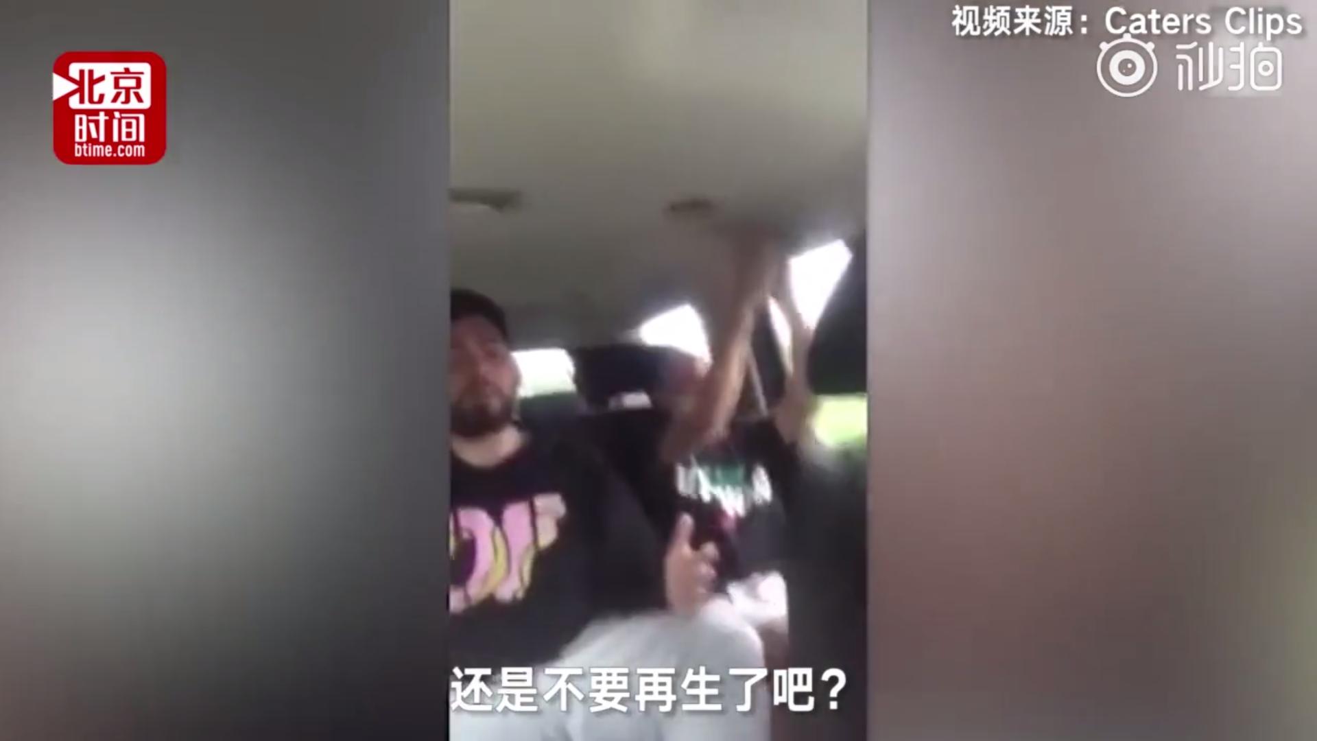 得知妈妈怀二胎女孩,熊孩子得知妈妈怀二胎的反应