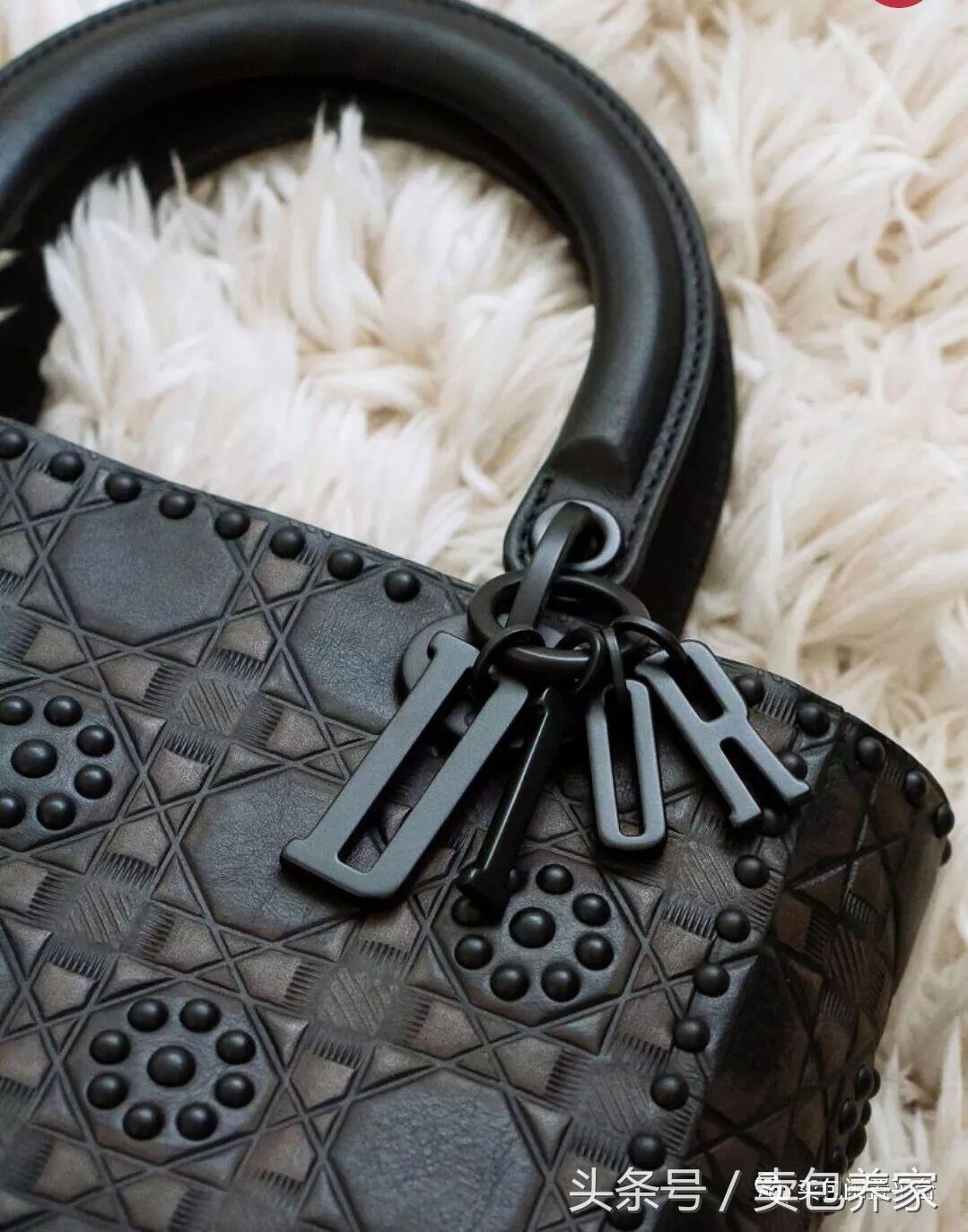 不会skrskr还是想认识一下背这些包的coolgirl