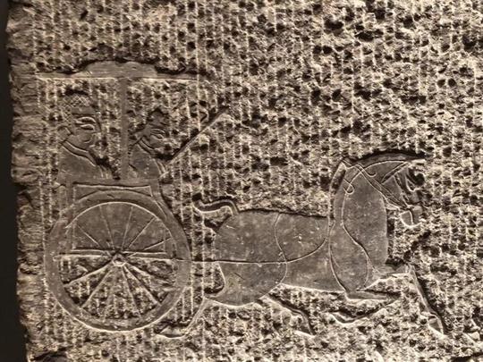 游走在古典与时尚之间，带你走进10年威古氏