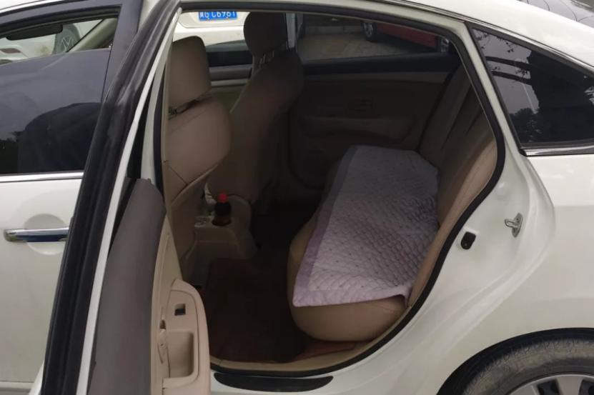 5万元买辆性价比高的二手车,5万块钱买一辆合资的二手车推荐