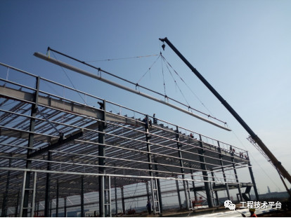 钢结构屋面和顶面施工办法,钢结构屋面安装质量控制要点