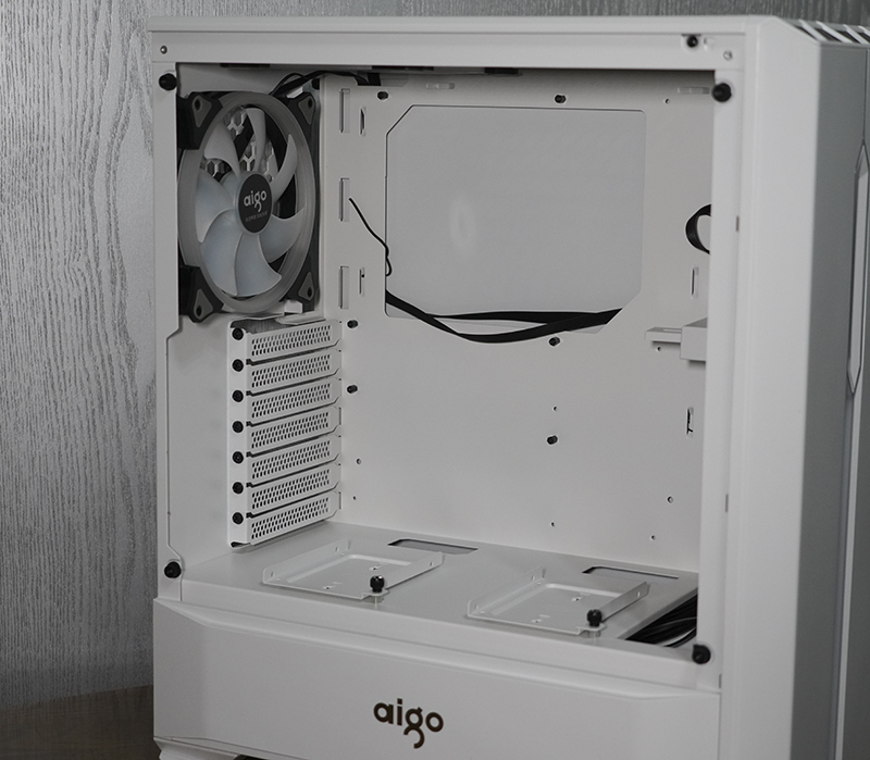 aigo爱国者月光宝盒t20炫光版,爱国者月光宝盒t20机箱前盖怎么拆