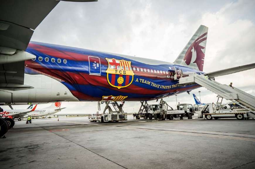 拼颜值：从卡通到球队标志，盘点世界各地酷炫而多彩的飞机机身