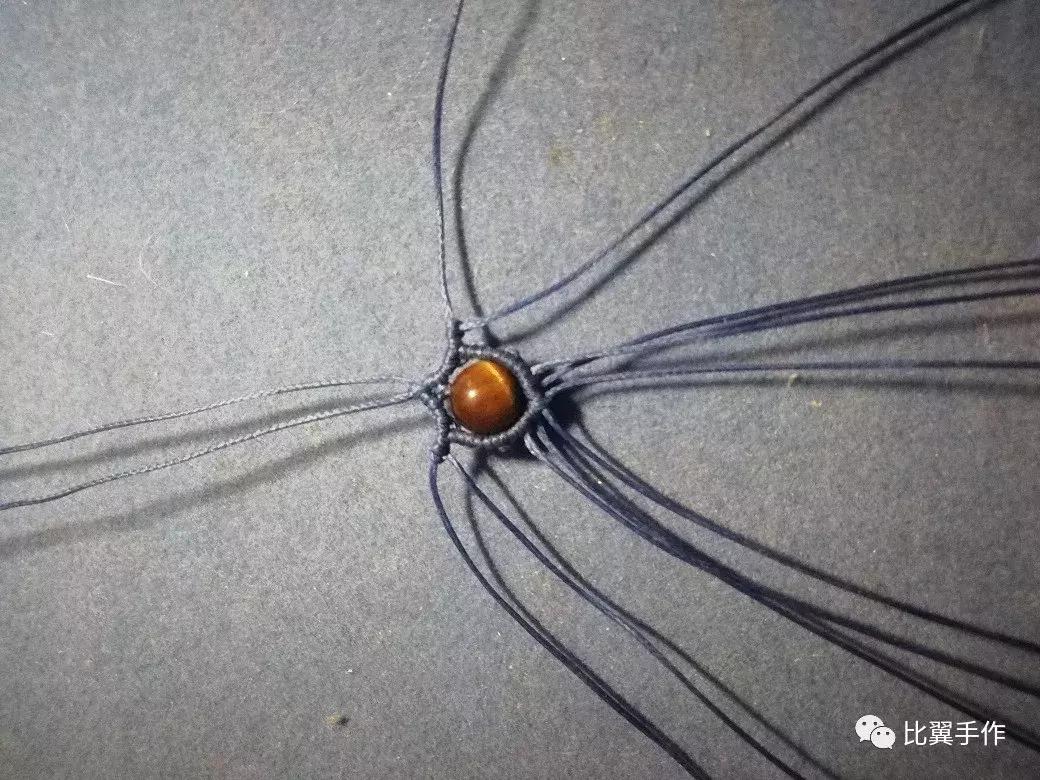 妡——有孔吊坠编制（比翼手作）