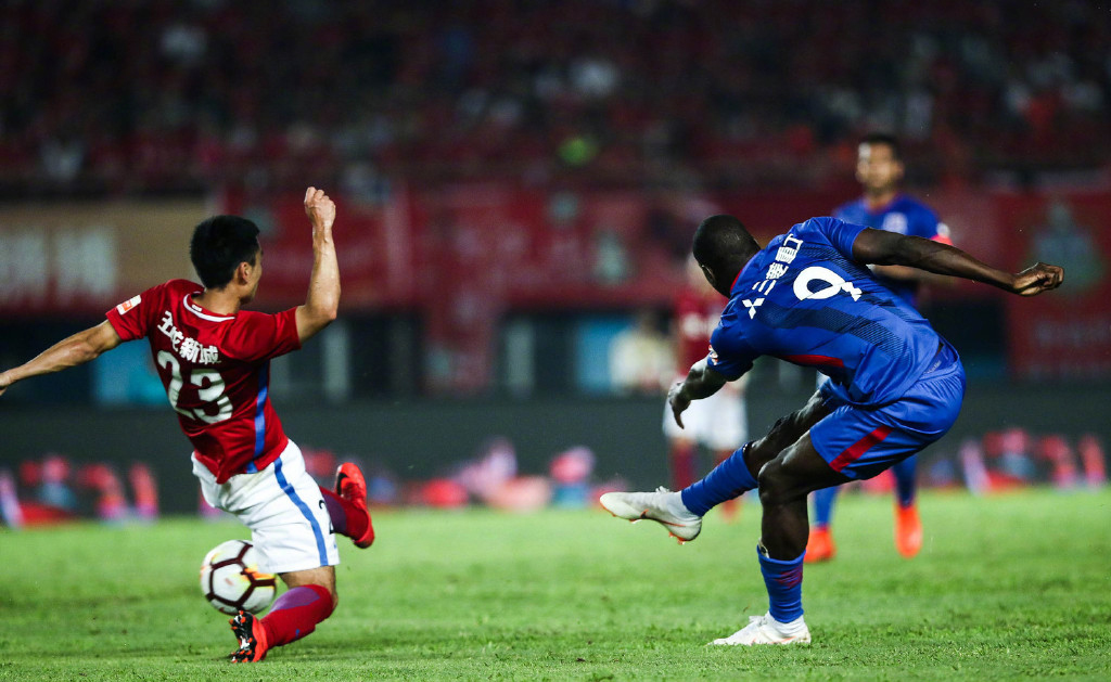 中超河南建业vs上海申花,中超比赛上海申花河南建业