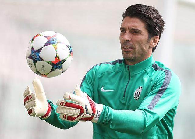 布冯最佳球员视频,最佳门将布冯卡西