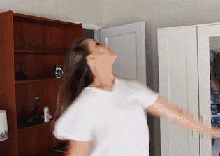 那一天，一双咸猪手伸向了我