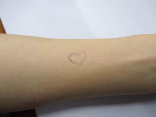 大牌粉底推荐公认好用第一名,十大遮瑕粉底液真实测评