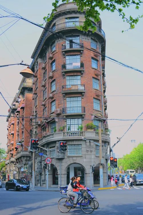 魔都超美的网红打卡圣地安福路,上海网红打卡地必去的路