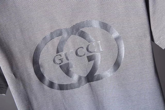 古奇2021款冬款男士休闲长袖t恤,古驰男士t恤什么面料