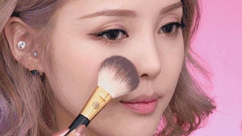 超越Pony的到底是什么样的盛世美颜?