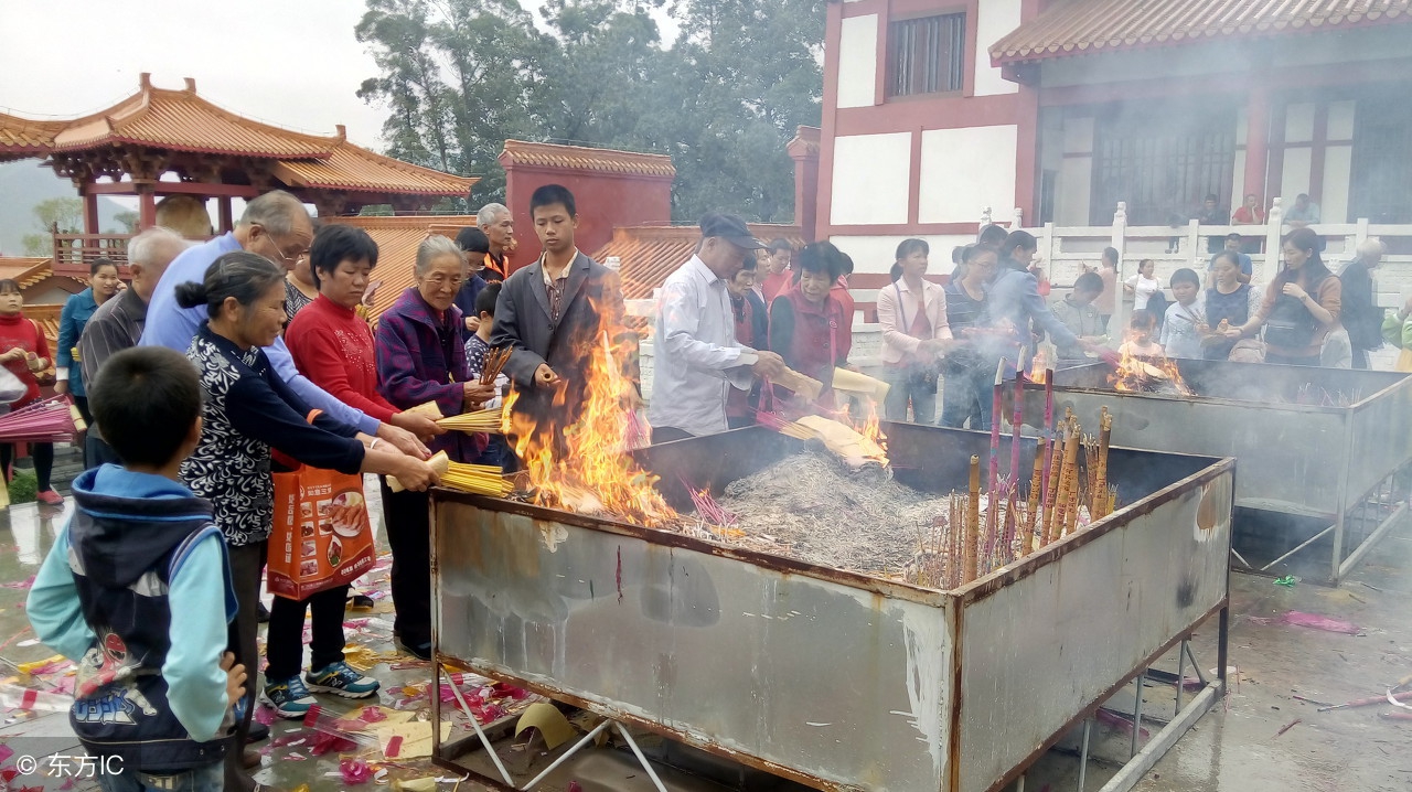闀挎矙绾㈢櫧鍠滀簨涔犱織瑙嗛,闀挎矙涔犱織