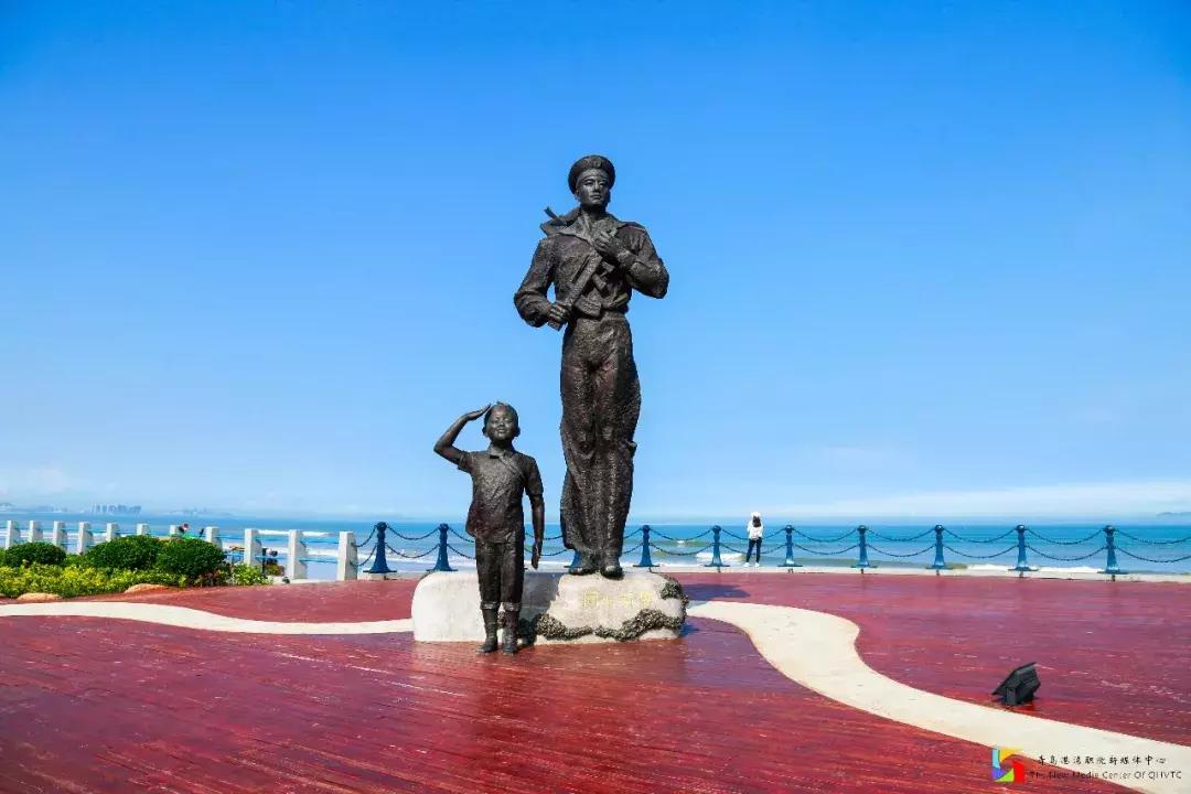 中国海洋大学鱼山校区步行到海边,青岛工程职业学院离海边有多远