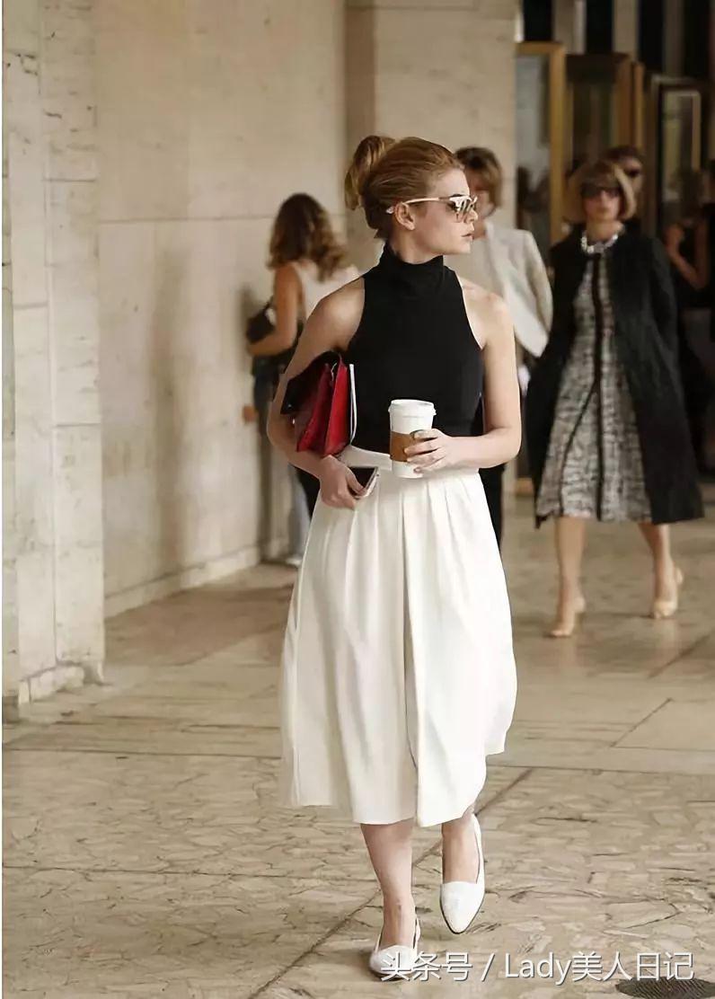 既能穿高跟鞋也能驾驭的平底鞋,平底鞋这样穿也能显腿长