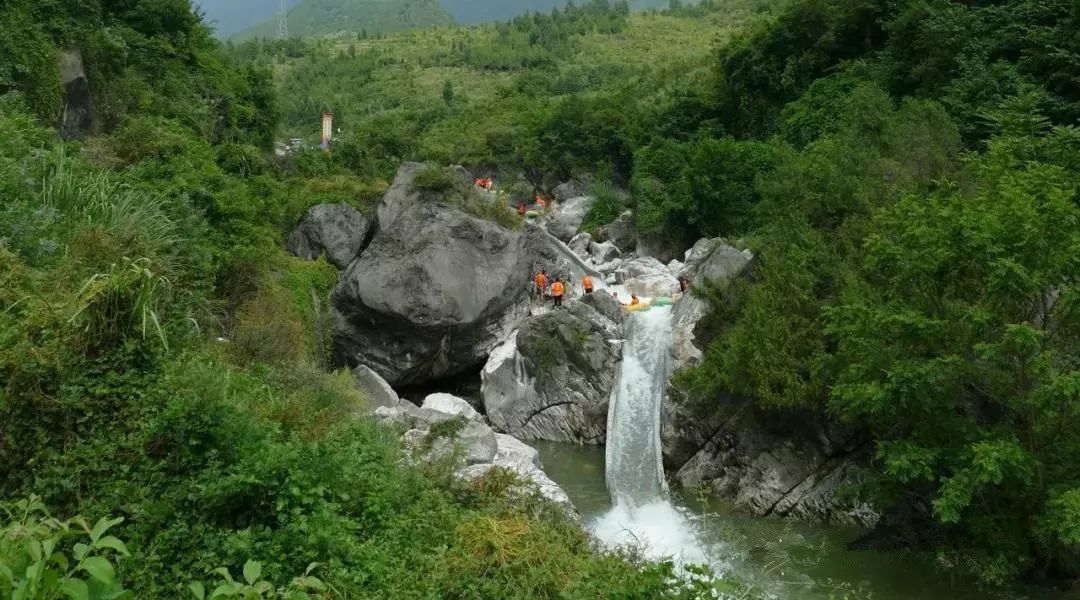 青龙峡漂流现场买票,青龙县啤酒节