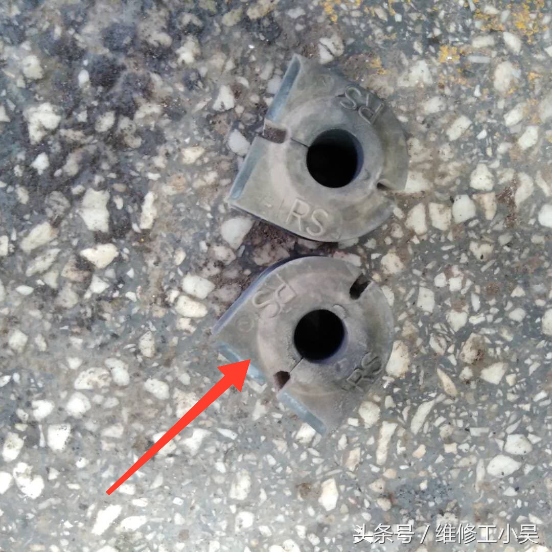 宝马525走平路底盘异响怎么回事,16年宝马525底盘松散异响怎么解决